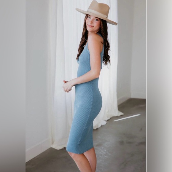 Pink Lily Noah Henley Ribbed Racerback Black Midi Dress - Picture 3 of 11